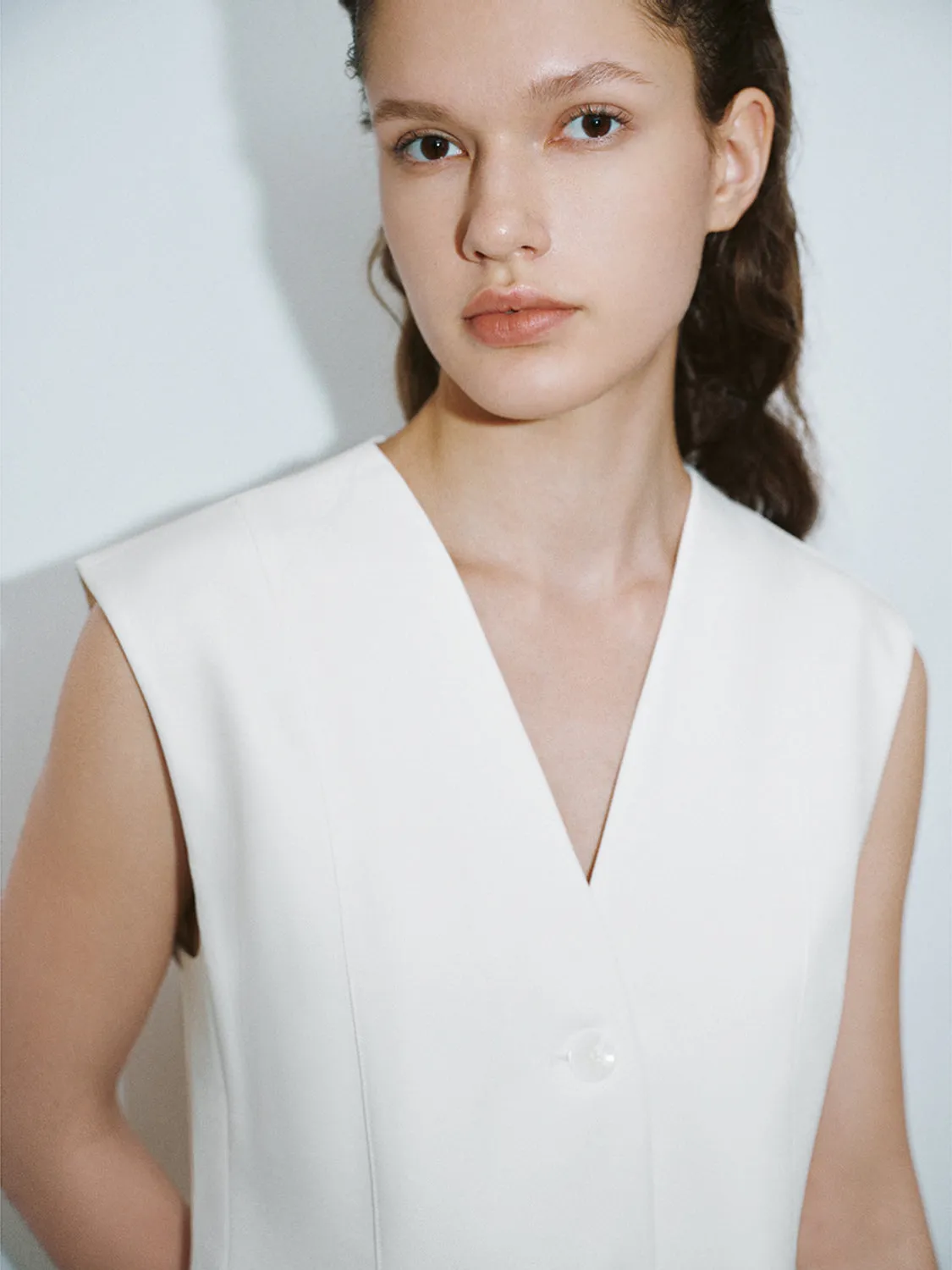 Glamor V-Neck Vests