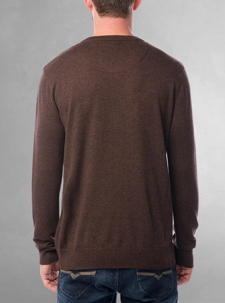 Men's basic v-neck sweater