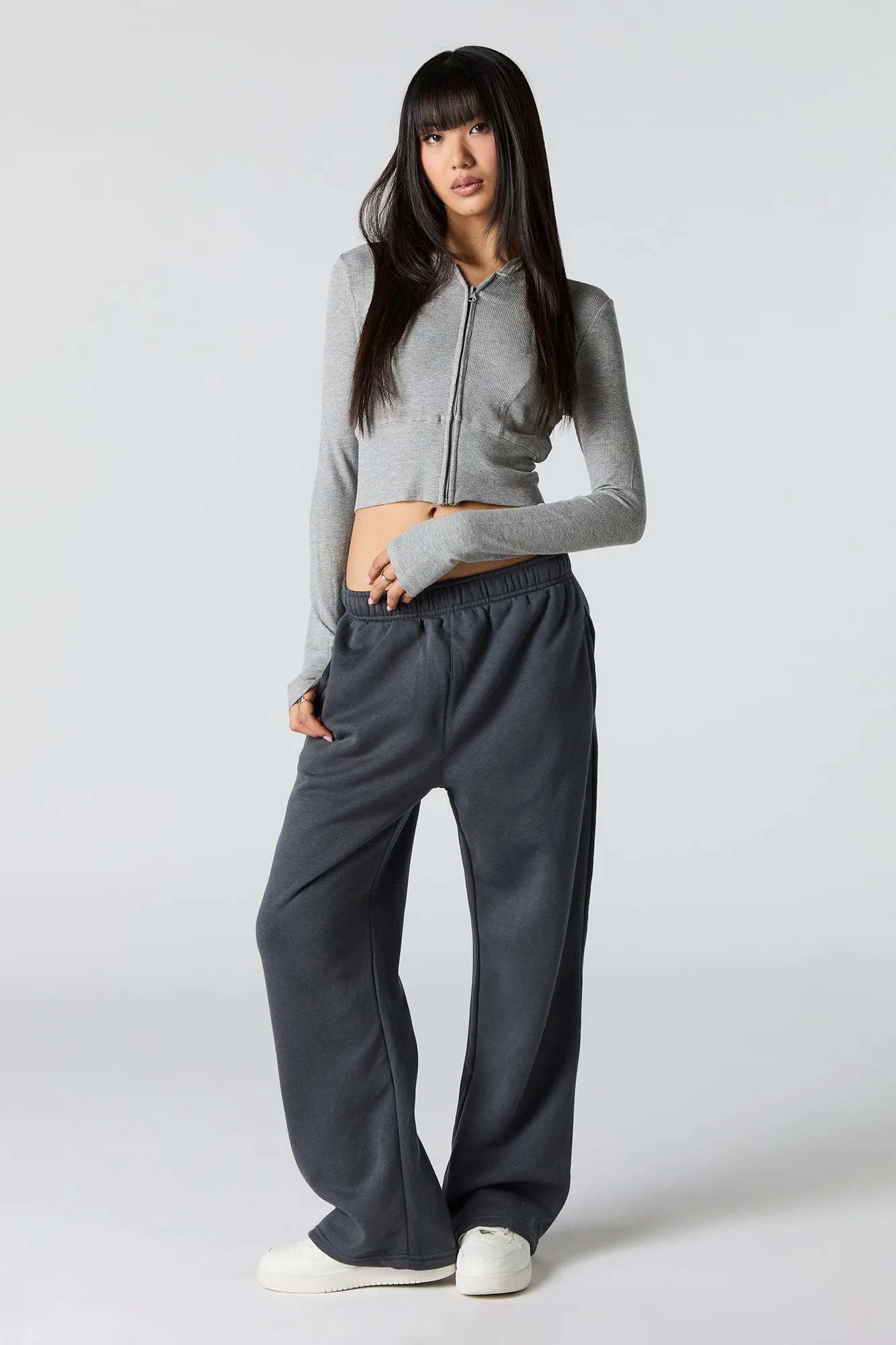 Solid Fleece Wide Leg Sweatpant