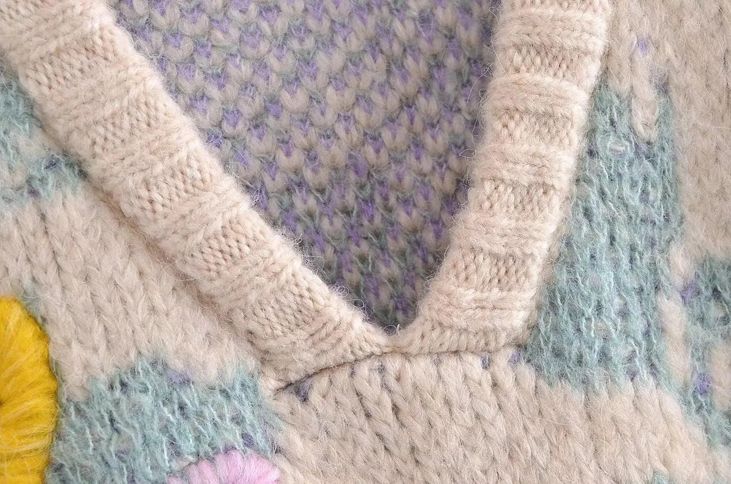 V-neck Loose Knit Vest For Women