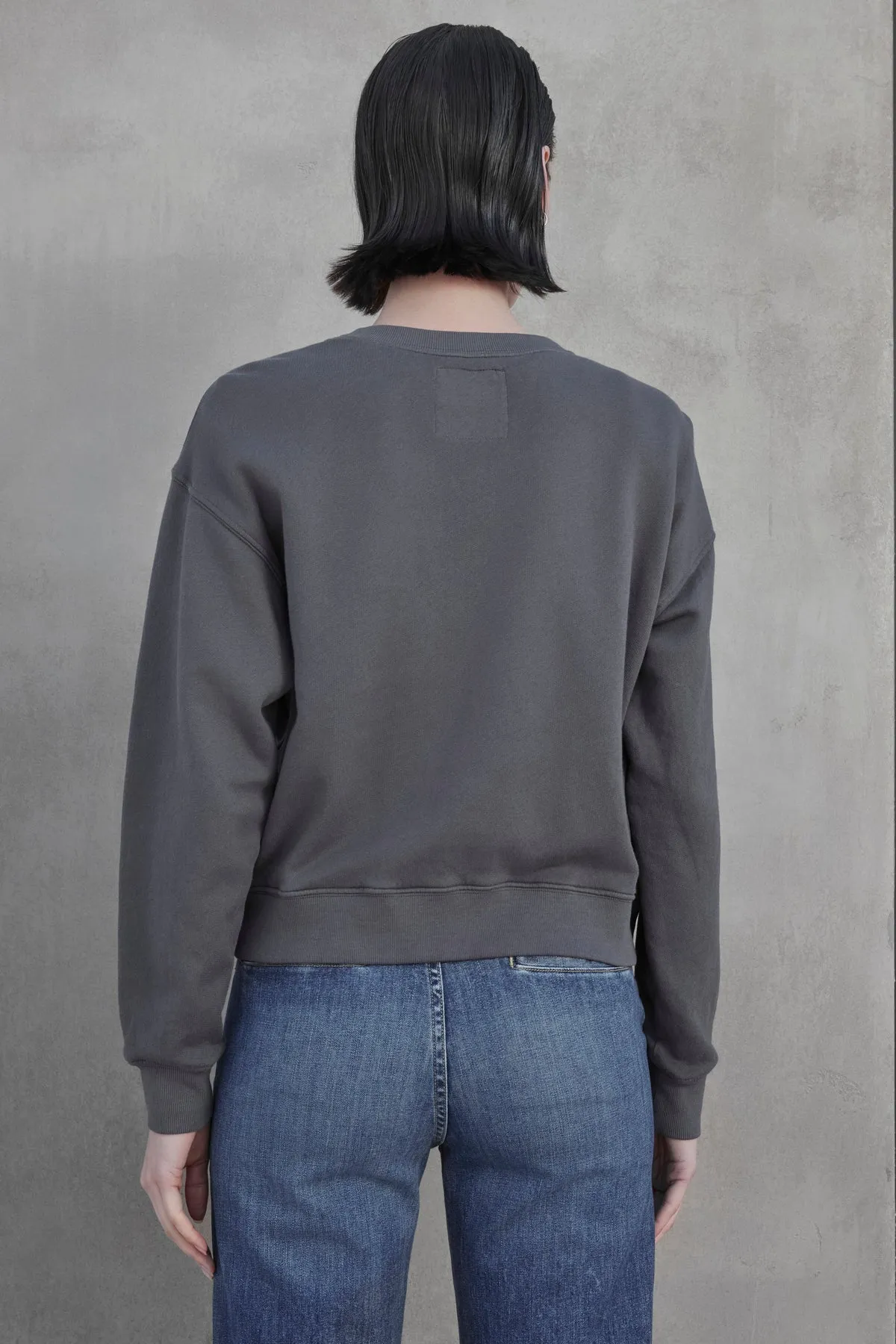 YNEZ SWEATSHIRT