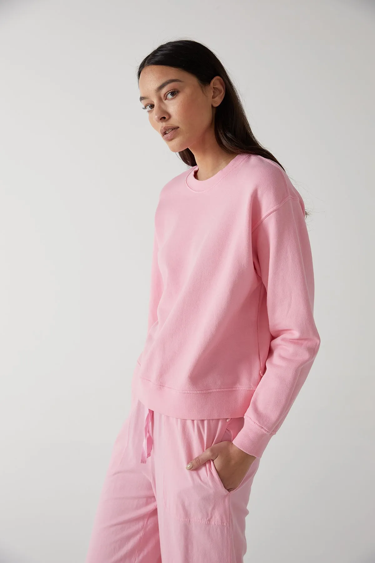 YNEZ SWEATSHIRT